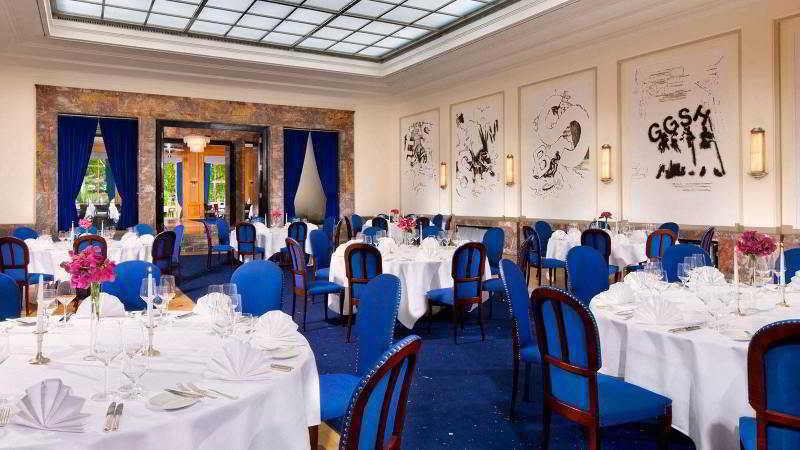 魏玛大象酒店-傲途格精选 外观 照片 The Blue Salon
