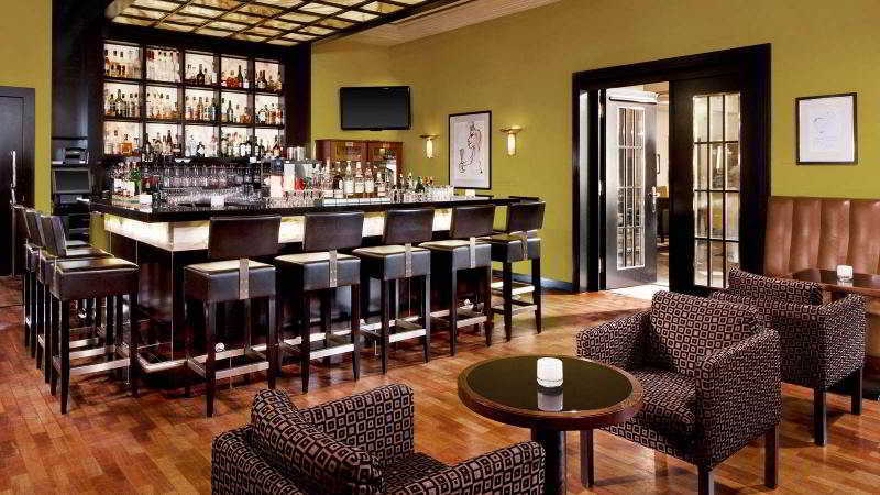魏玛大象酒店-傲途格精选 外观 照片 The bar at the Westin
